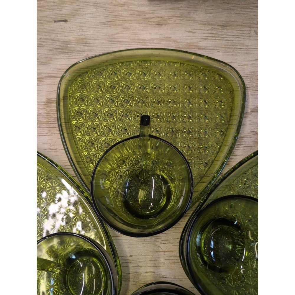 Indiana Glass daisy and button pattern desert plate & cups green set of 4 - Picture 4 of 5